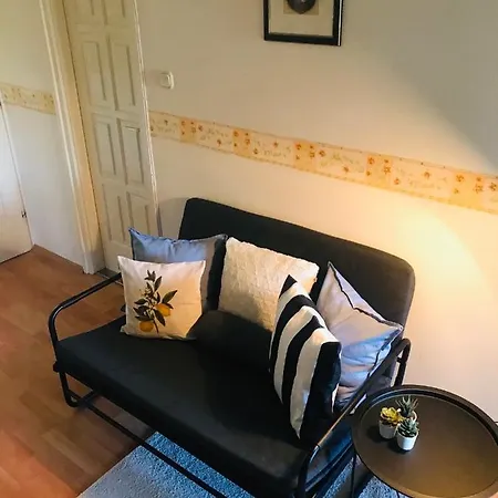 A.weisz Apartman *