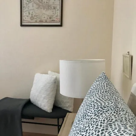 A.weisz Apartman